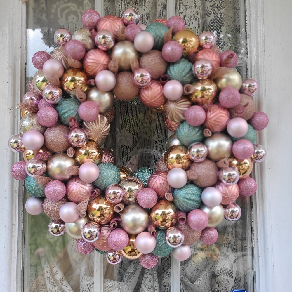 Handmade Christmas ball wreath